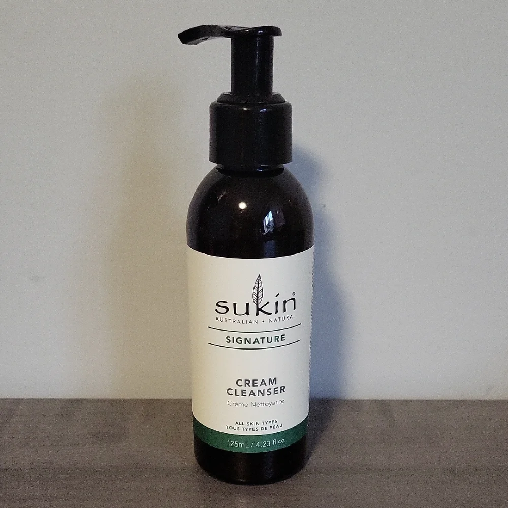 SUKIN Organic Natural Cream Facial Cleanser - Picture 2 of 7